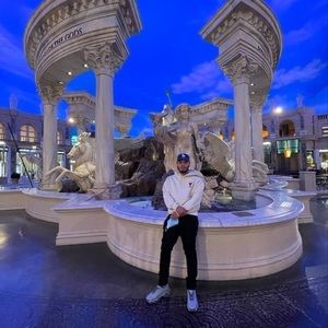 Meet your Posher, Brent